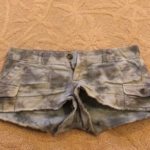 Camo printed Jean shorts